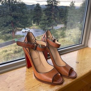 Christian Louboutin Nude Sandals - SZ 40